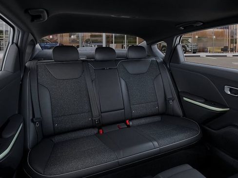 Certified 2025 Kia K4 GT-Line w/ GT-Line Sunroof Package FWD image 16
