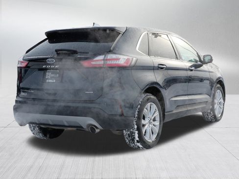 Used 2022 Ford Edge Titanium image 7