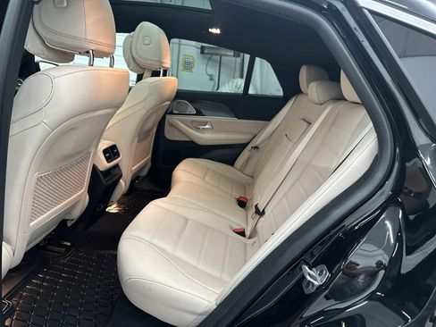 Used 2025 Mercedes-Benz GLE 450 4MATIC Coupe image 27