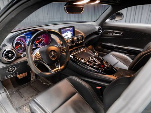 Used 2016 Mercedes-Benz AMG GT S image 5