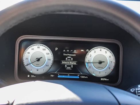 Certified 2022 Hyundai Kona Limited image 32