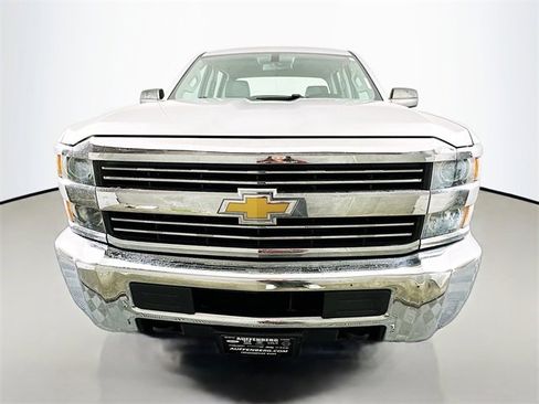 Used 2016 Chevrolet Silverado 2500 W/T image 2