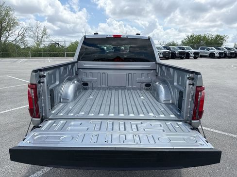Used 2025 Ford F150 XLT w/ Equipment Group 301A Standard RWD image 19