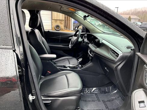 Used 2024 Buick Encore GX Sport Touring image 14