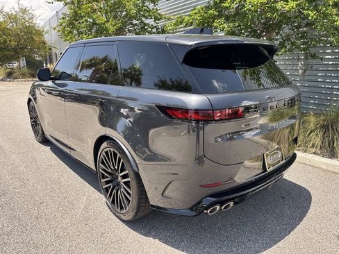 Certified 2026 Land Rover Range Rover Sport SE Dynamic AWD/4WD image 3