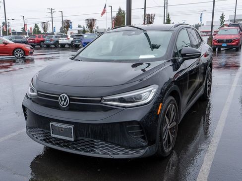 Used 2023 Volkswagen ID.4 Pro S image 3