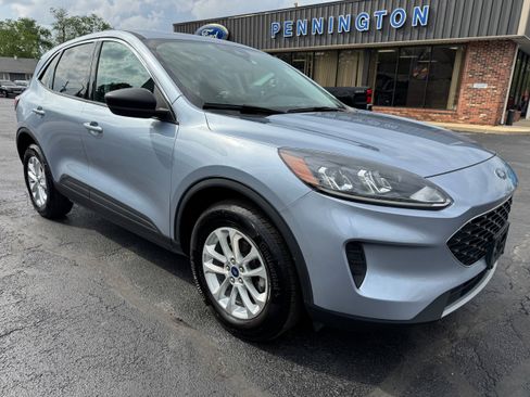 Used 2022 Ford Escape SE w/ Convenience Package AWD/4WD image 9