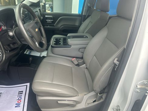 Used 2018 Chevrolet Silverado 2500 W/T w/ WT Convenience Package AWD/4WD image 14