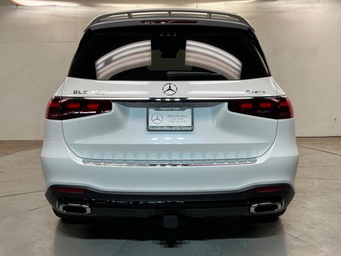 New 2026 Mercedes-Benz GLS 450 4MATIC image 4