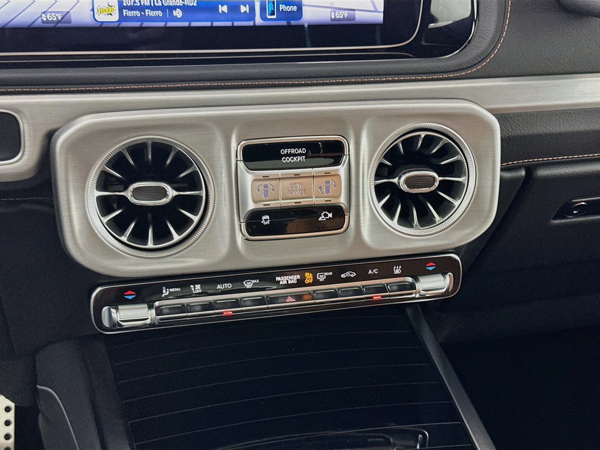 New 2027 Mercedes-Benz G 580 e image 17
