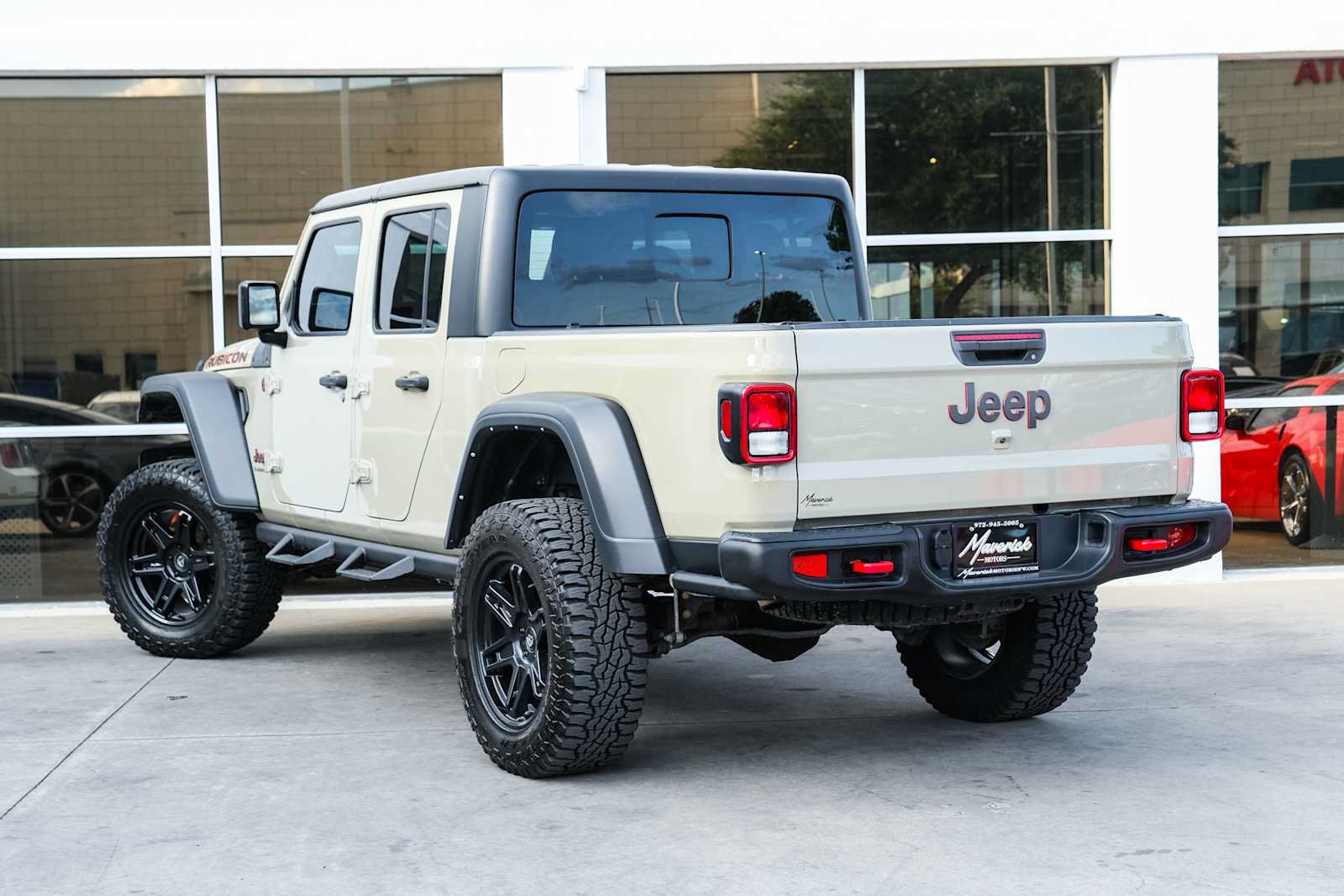 Used 2022 Jeep Gladiator Rubicon AWD/4WD image 16