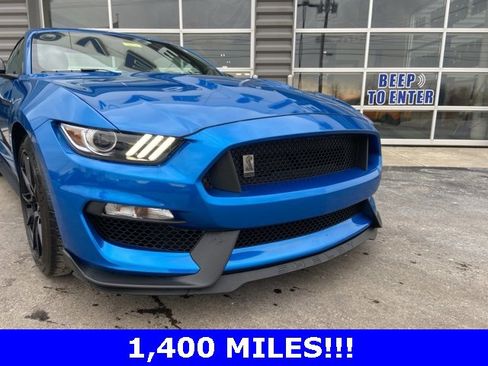 Used 2019 Ford Mustang Shelby GT350 w/ Technology Package image 5