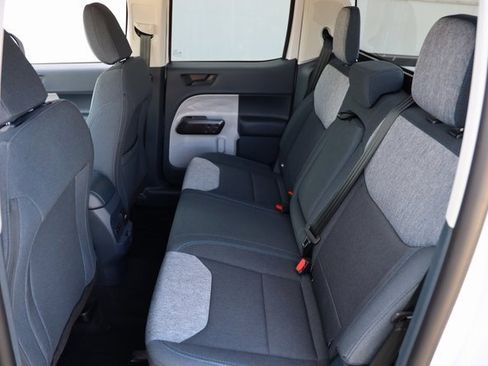 Used 2025 Ford Maverick XLT w/ XLT Luxury Package image 12