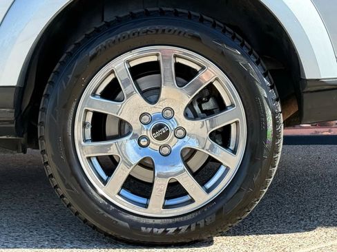 Used 2011 Land Rover LR4 HSE LUX image 29