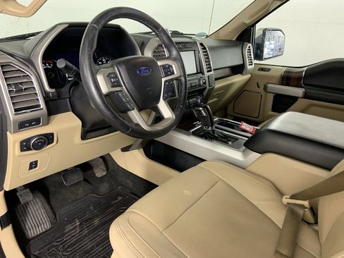 Used 2015 Ford F150 Lariat w/ Equipment Group 502A Luxury image 30
