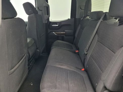 Used 2021 GMC Sierra 1500 SLE image 18