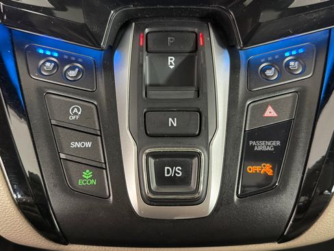Used 2018 Honda Odyssey Elite image 32