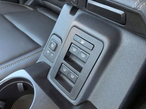 New 2026 Ford Bronco Badlands image 25