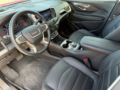 Used 2024 GMC Terrain Denali w/ Denali Premium Package image 13