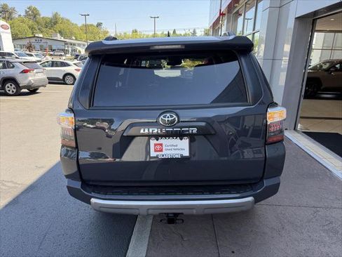 Certified 2024 Toyota 4Runner TRD Off-Road Premium w/ Off Road Premium Plus Package AWD/4WD image 7