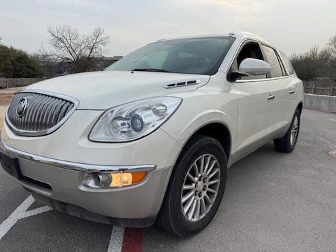 Used 2012 Buick Enclave Leather w/ Trailering Provision Package image 3