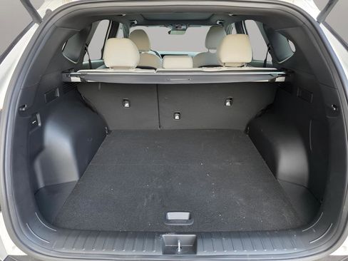 New 2025 Hyundai Tucson Limited image 13