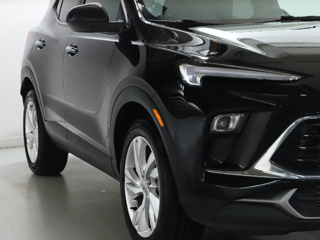 Used 2025 Buick Encore GX Preferred FWD image 8