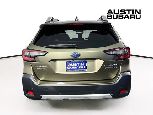Used 2024 Subaru Outback Touring XT AWD/4WD image 6