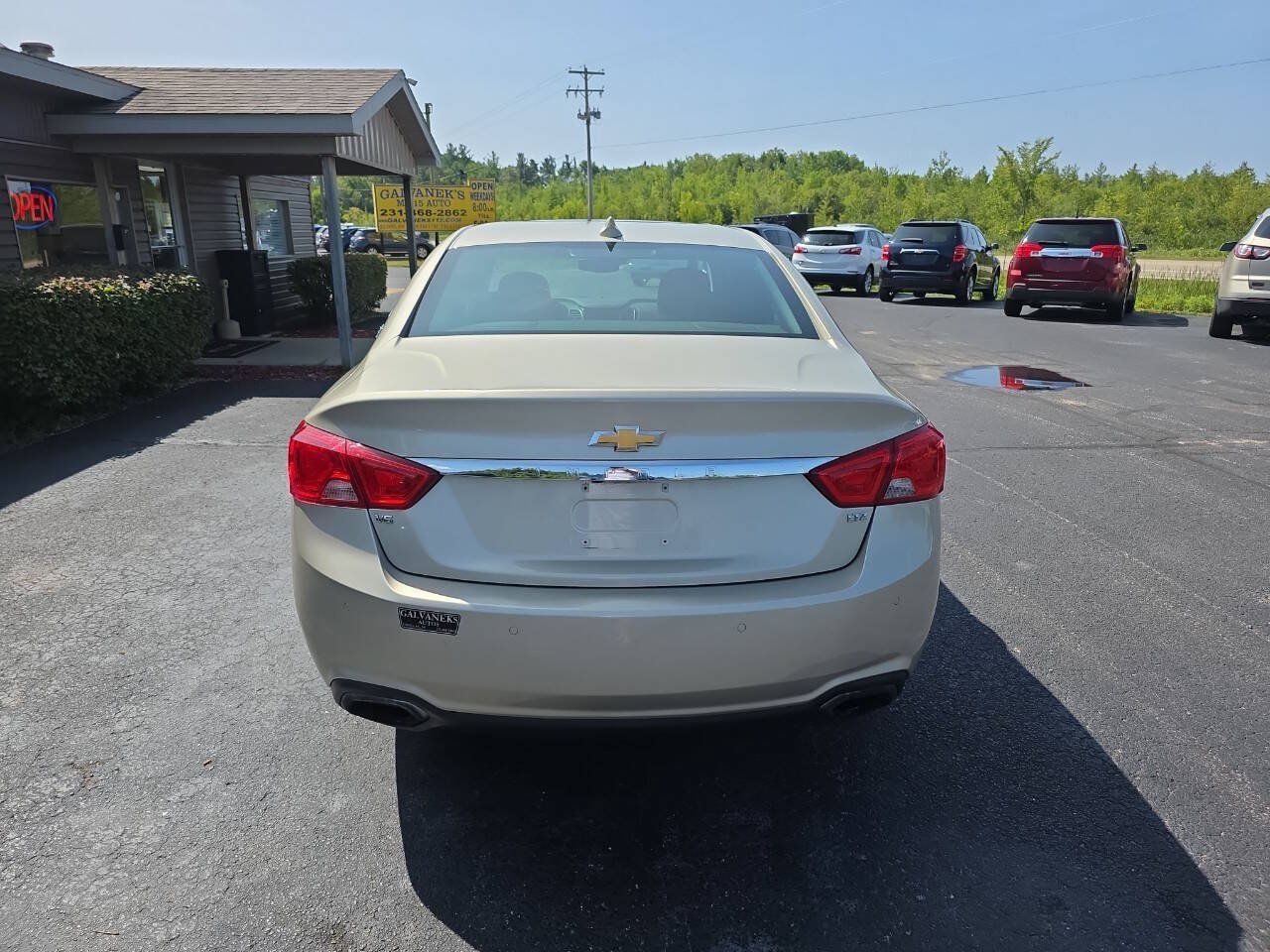 Used 2015 Chevrolet Impala LTZ FWD image 7
