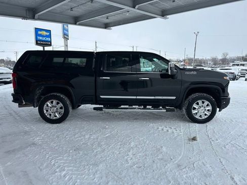 Certified 2024 Chevrolet Silverado 2500 High Country w/ Z71 Off-Road Package image 4