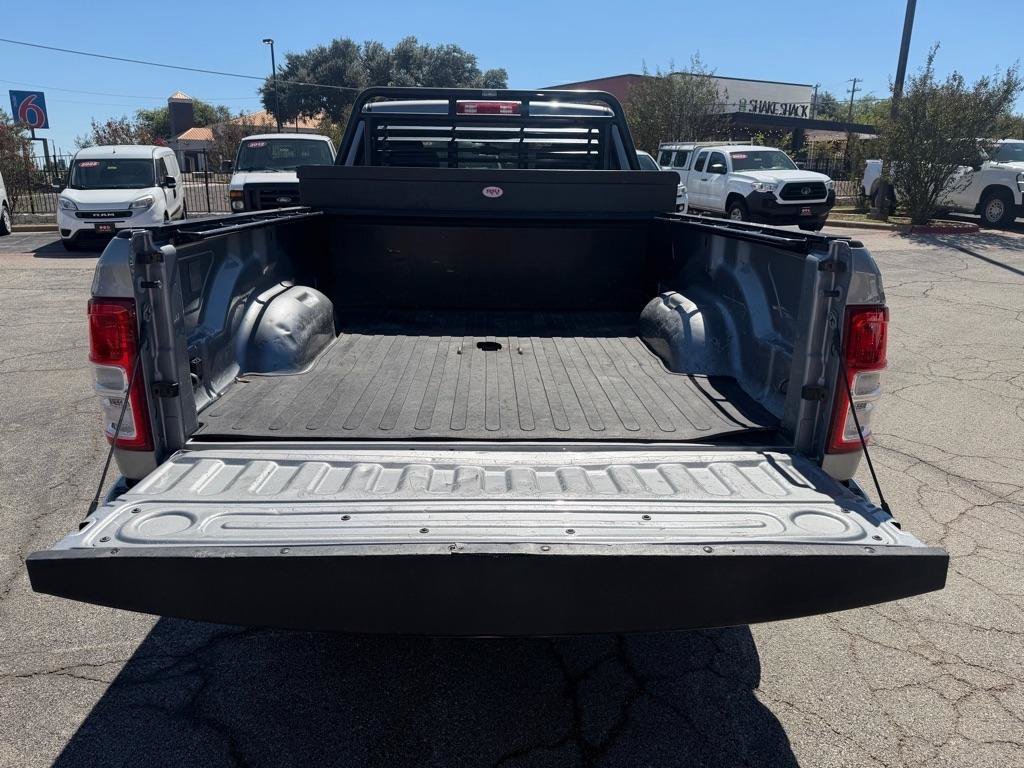Used 2022 RAM 2500 Tradesman RWD image 10