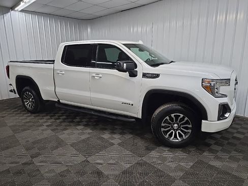 Used 2019 GMC Sierra 1500 AT4 image 1