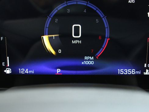 Certified 2024 Chevrolet Trax LT w/ Driver Confidence Package FWD image 17