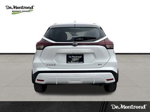 Used 2023 Nissan Kicks SR FWD image 6