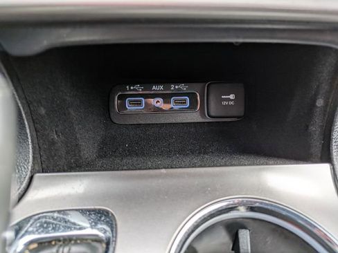 Used 2018 Jeep Grand Cherokee Limited w/ Trailer Tow Group IV AWD/4WD image 32