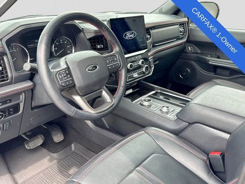 Used 2023 Ford Expedition Limited AWD/4WD image 2