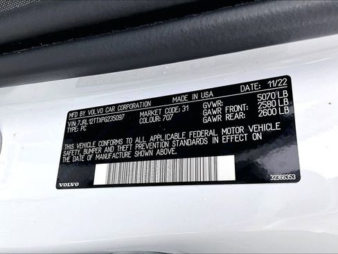 Certified 2023 Volvo S60 B5 Plus w/ Climate Package image 19