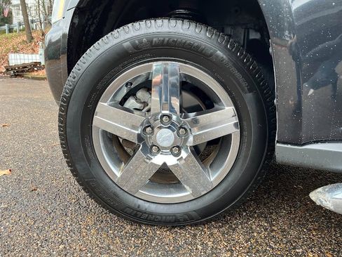 Used 2009 Chevrolet Equinox LT w/ LT Preferred Equipment Group image 46