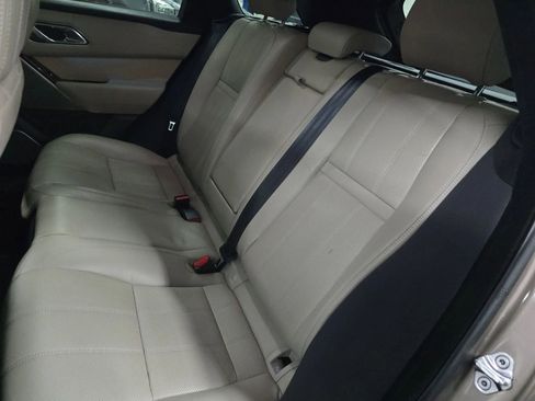 Used 2018 Land Rover Range Rover Velar R-Dynamic SE image 36