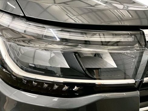 New 2026 Ford Explorer Active AWD/4WD image 28