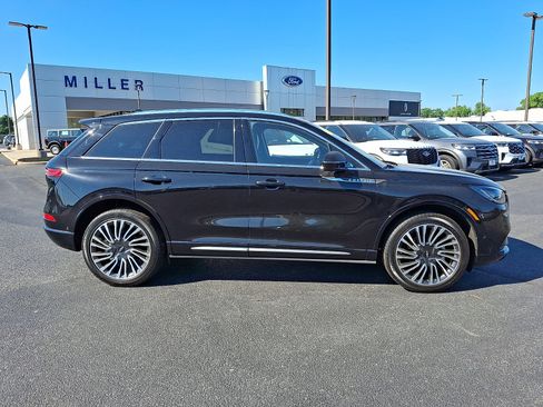 Certified 2022 Lincoln Corsair Reserve w/ Equipment Group 201A AWD/4WD image 7