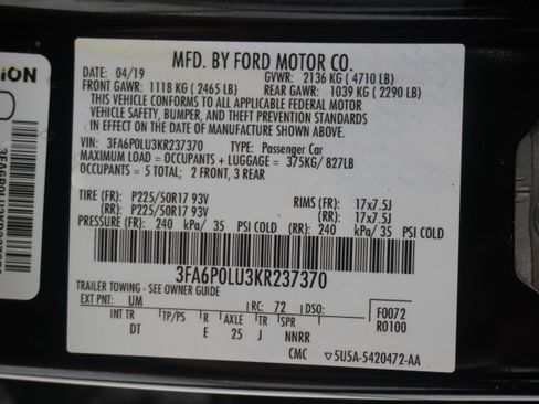 Used 2019 Ford Fusion SE FWD image 33