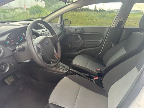 Used 2019 Ford Fiesta S FWD image 5