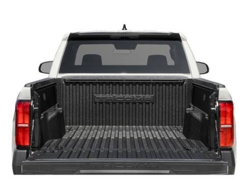 Used 2025 Toyota Tacoma SR AWD/4WD image 9