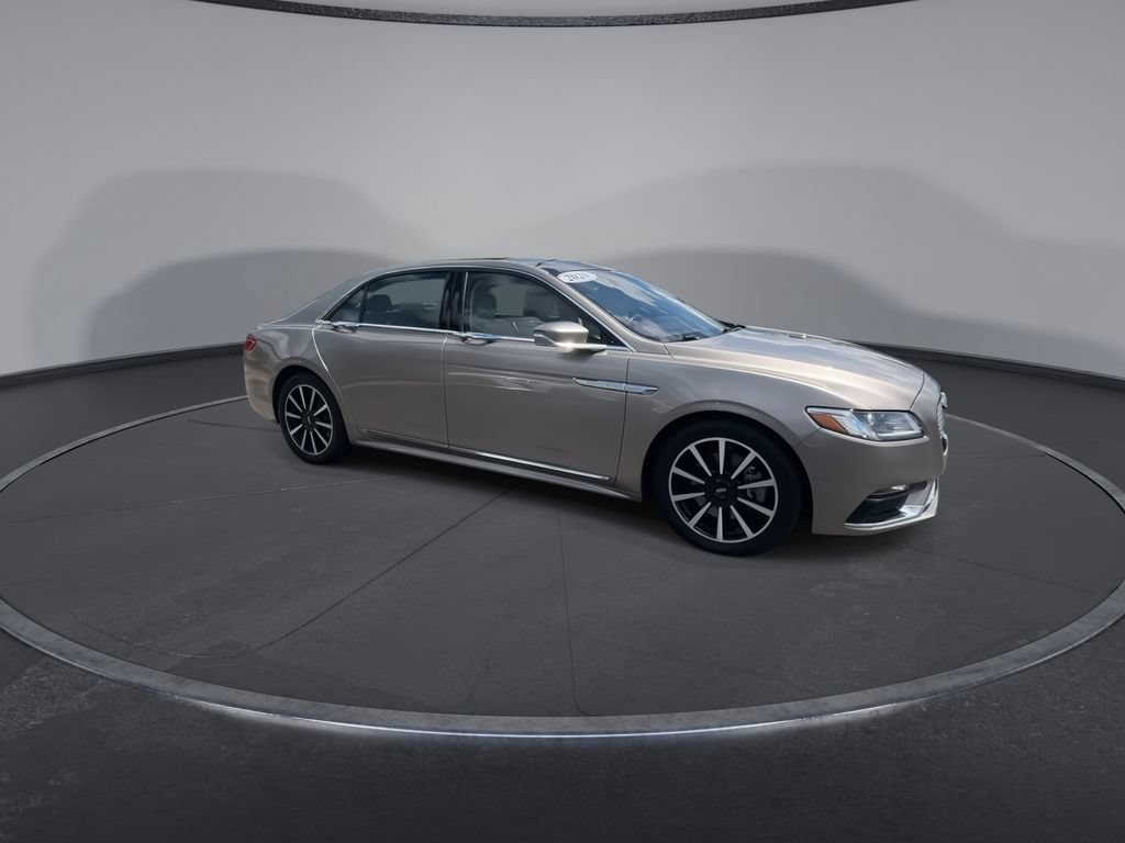 Used 2020 Lincoln Continental Reserve AWD/4WD image 2