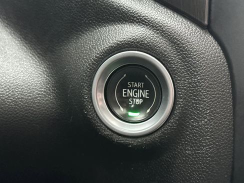 Used 2021 GMC Sierra 1500 AT4 w/ AT4 Value Package image 21