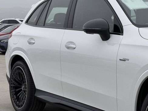 Used 2024 Mercedes-Benz GLC 43 AMG 4MATIC image 5
