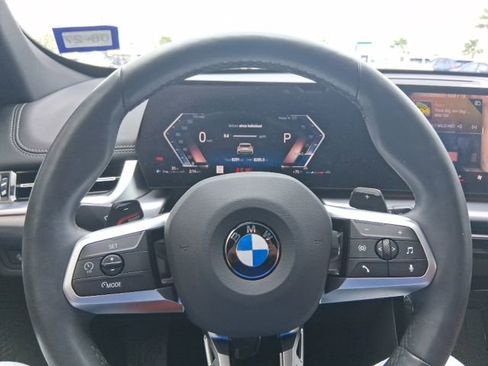 Used 2025 BMW X1 xDrive28i w/ M Sport Package AWD/4WD image 9