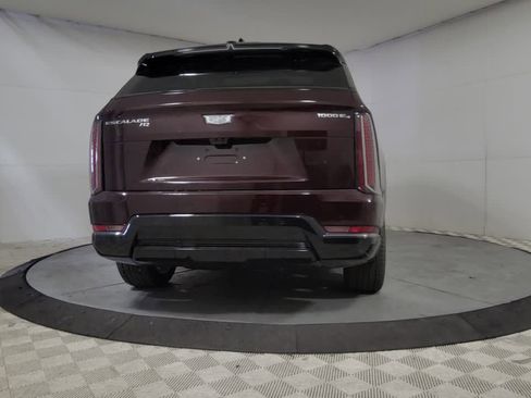 New 2025 Cadillac Escalade IQ Sport 1 w/ LPO, ONYX Package image 7