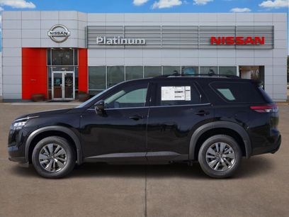 New 2026 Nissan Pathfinder SV